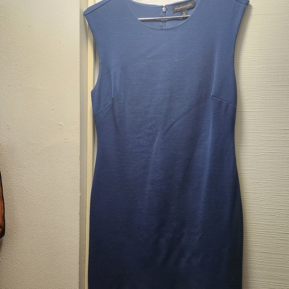 Banana Republic Sheath Dress Navy Sz 6